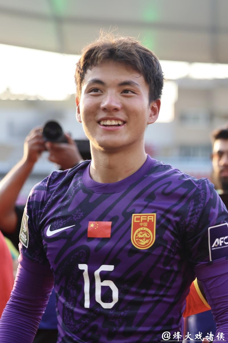 纸条记的球员都没踢点球！U23国足门将李昊：多次梦到被队友抛起